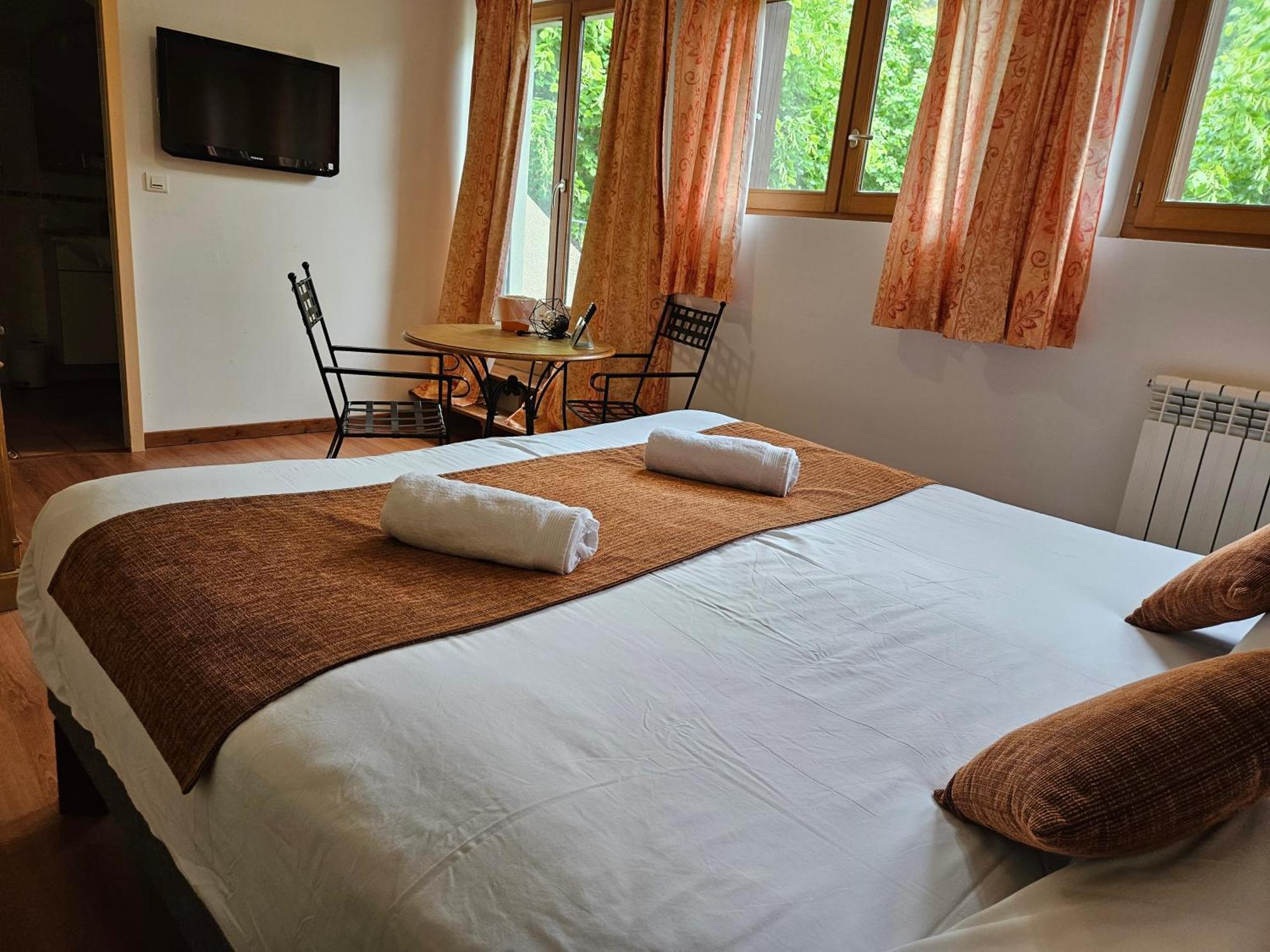 Hotel Le Mont Barral Creyers Eksteriør bilde
